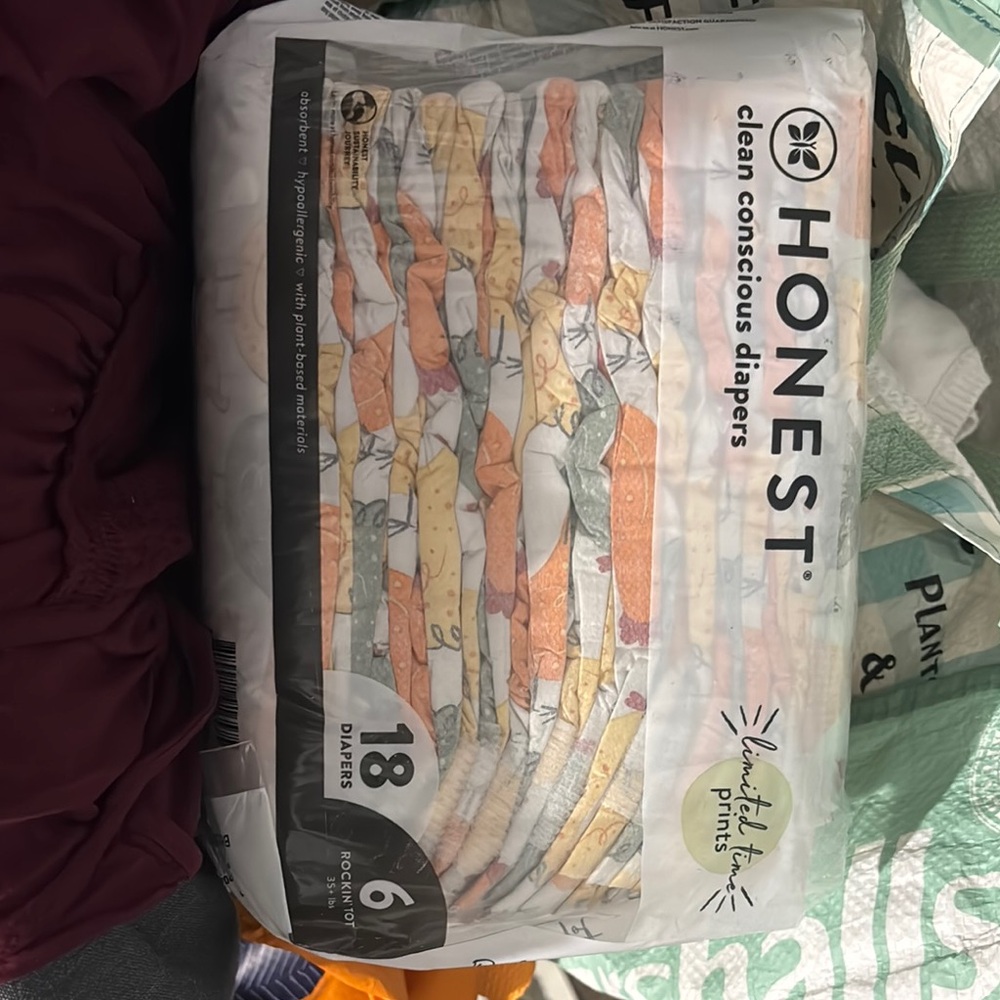 Honest diapers size 6